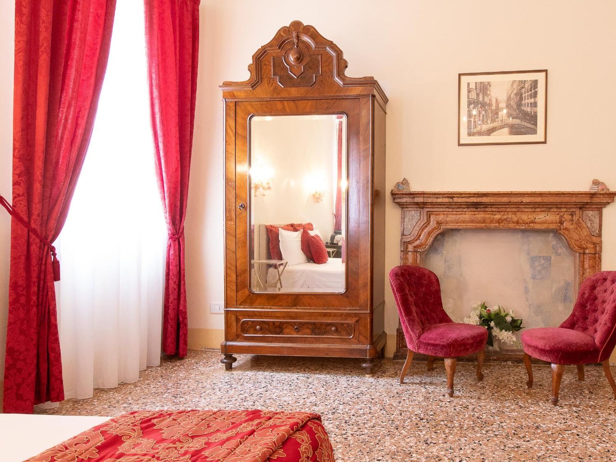 Palazzetto Pisani Grand Canal Venezia Esterno foto
